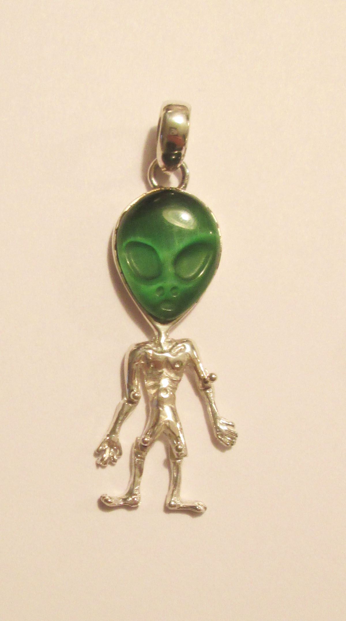 Alien Full Body pendant -ADB13