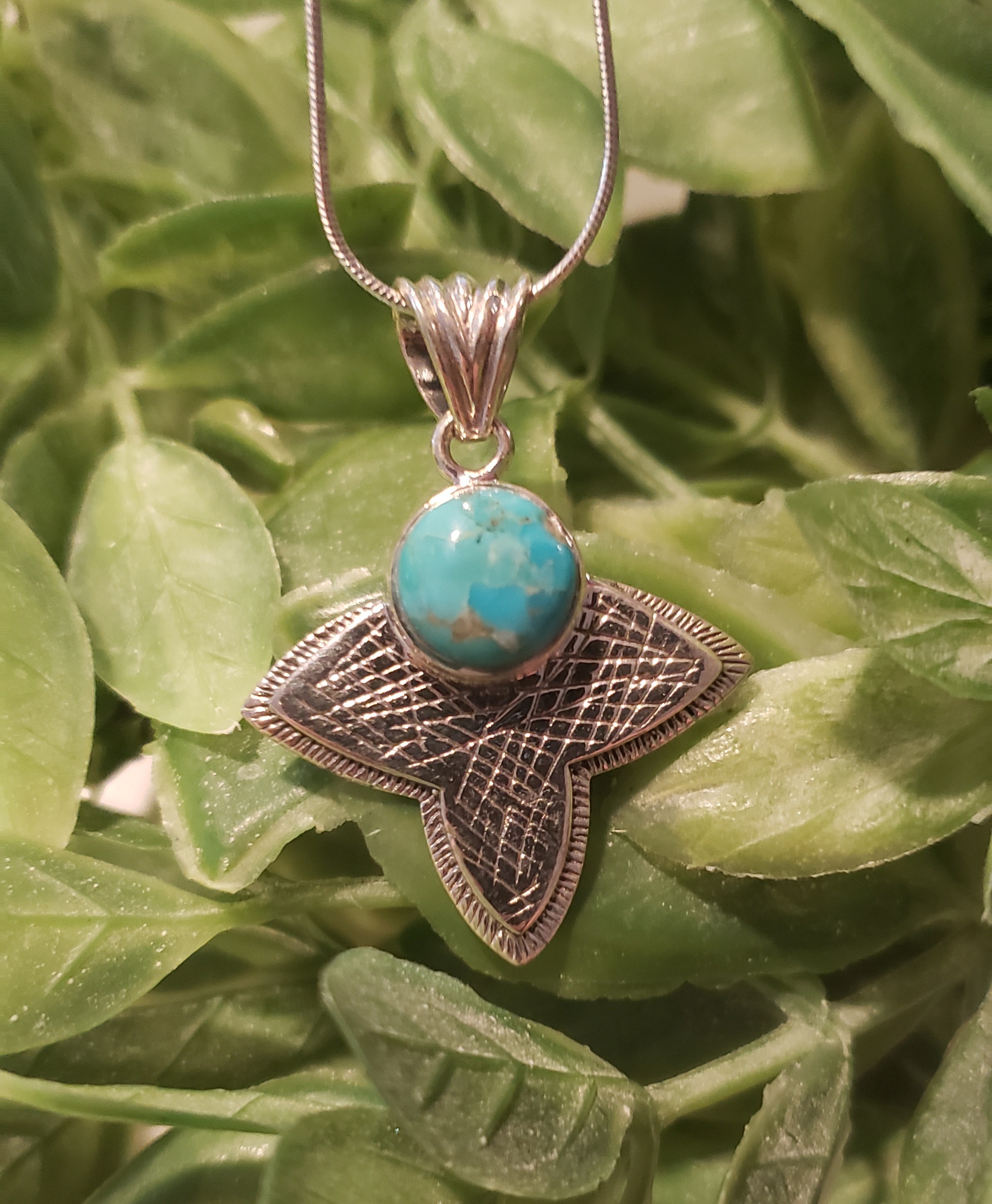 Turquoise (Compressed) Three Point Pendant (AK521)