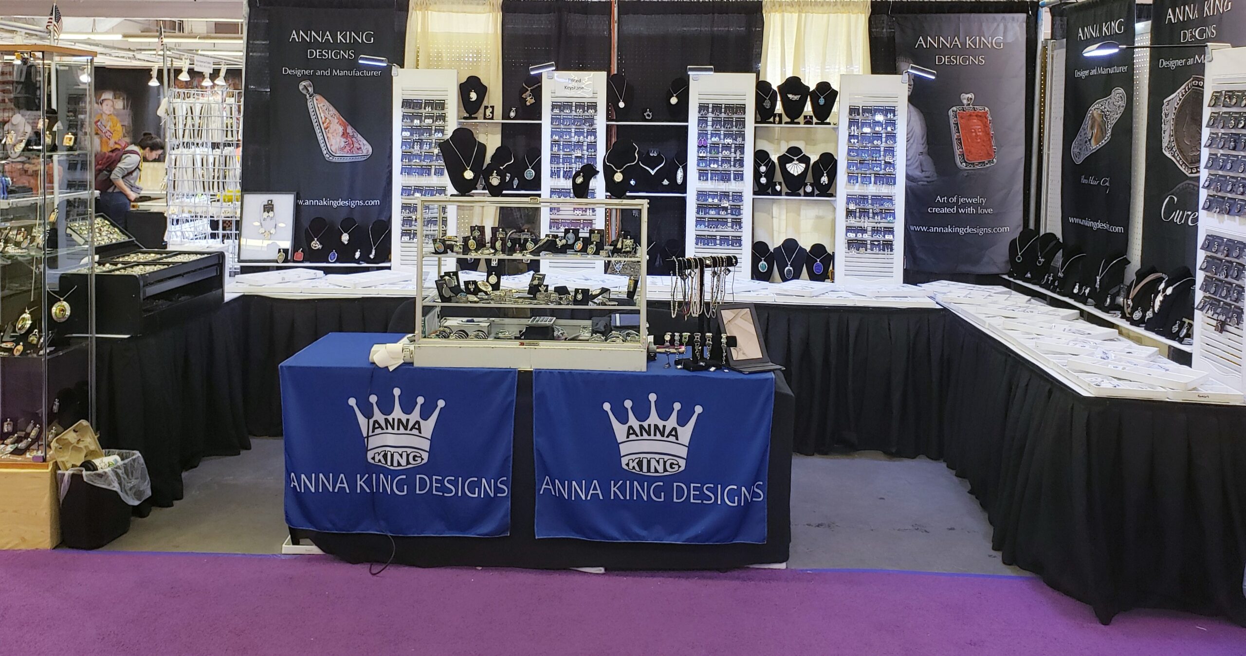https://www.annakingdesigns.com/wp-content/uploads/2023/02/Booth-Photo-adjusted1-scaled.jpg
